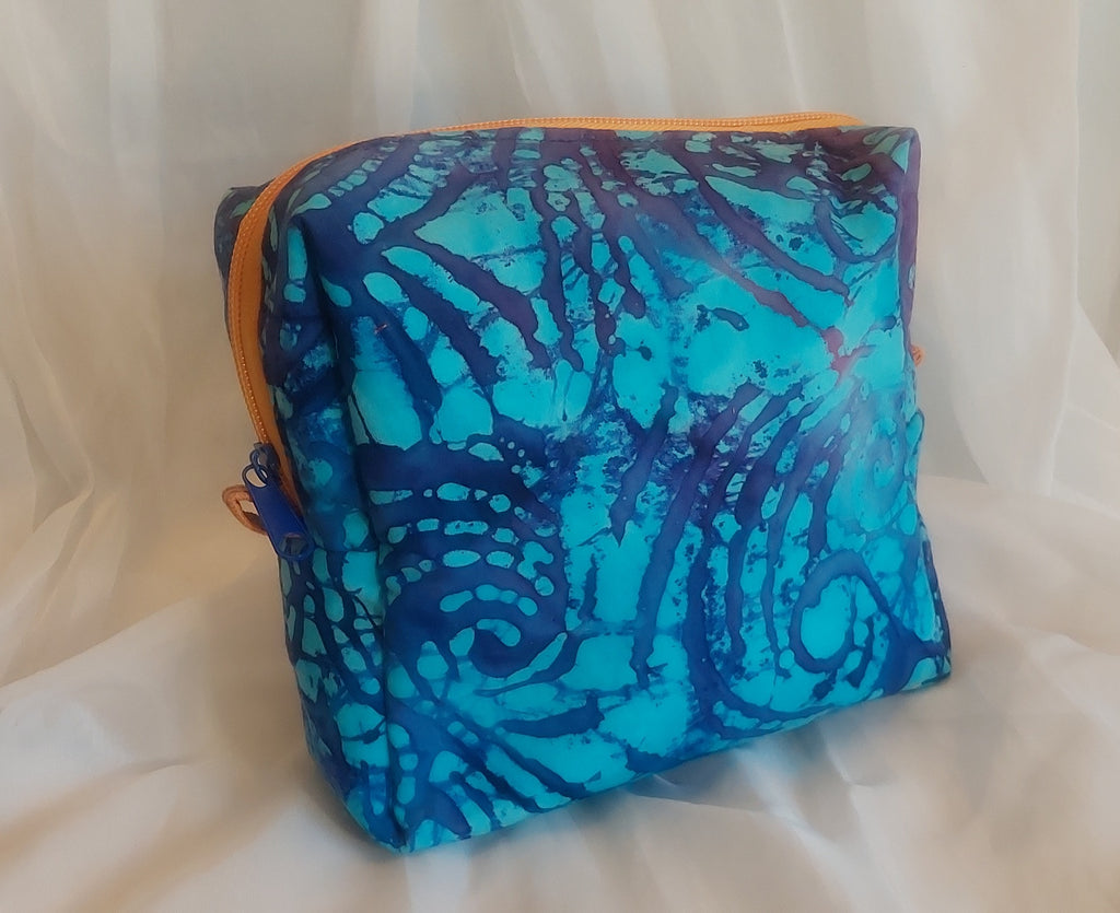 Makeup bag