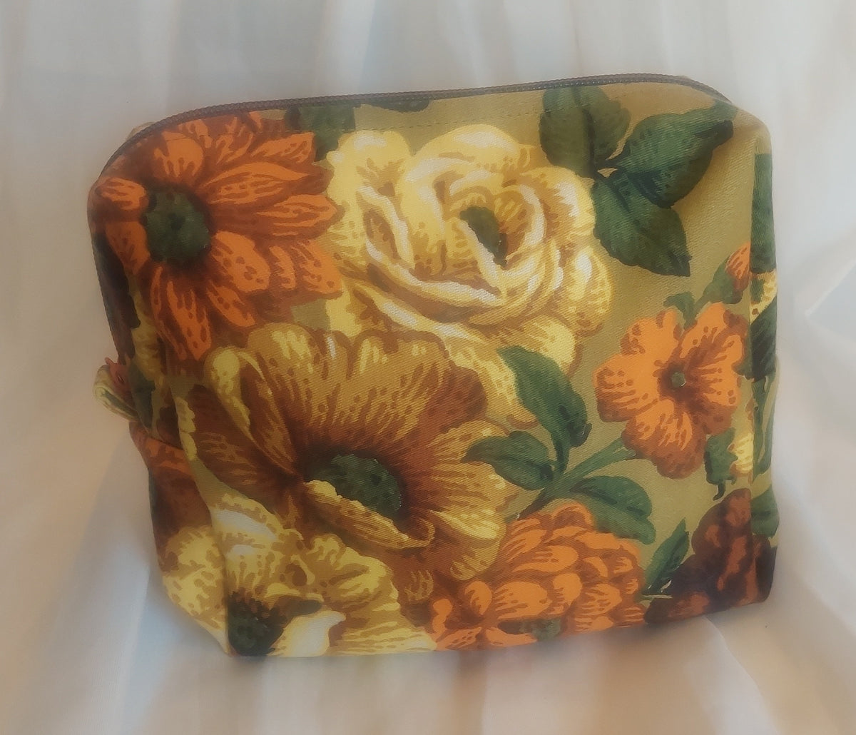 Vinyage fabric Makeup bag