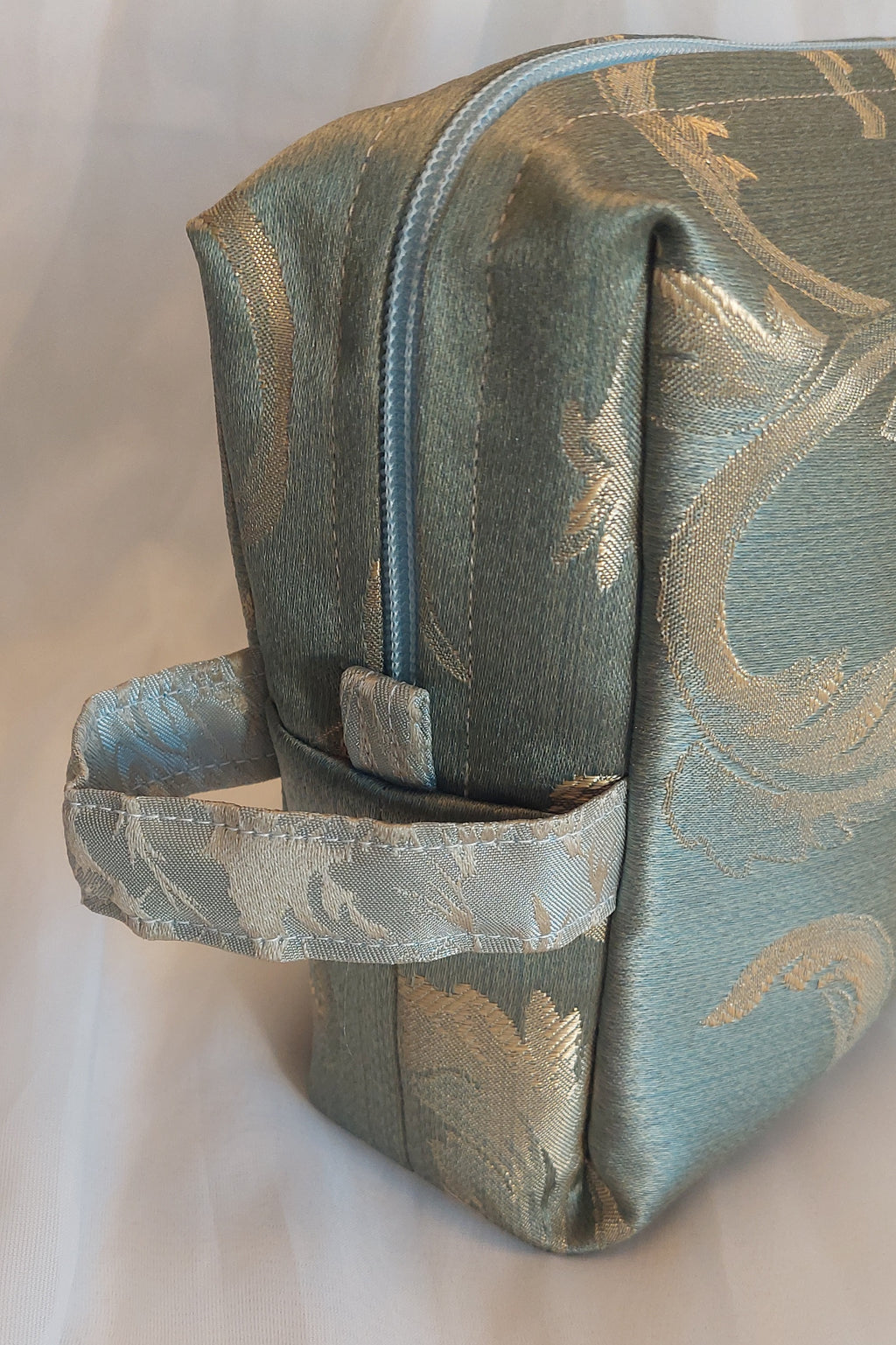 Makeup bag