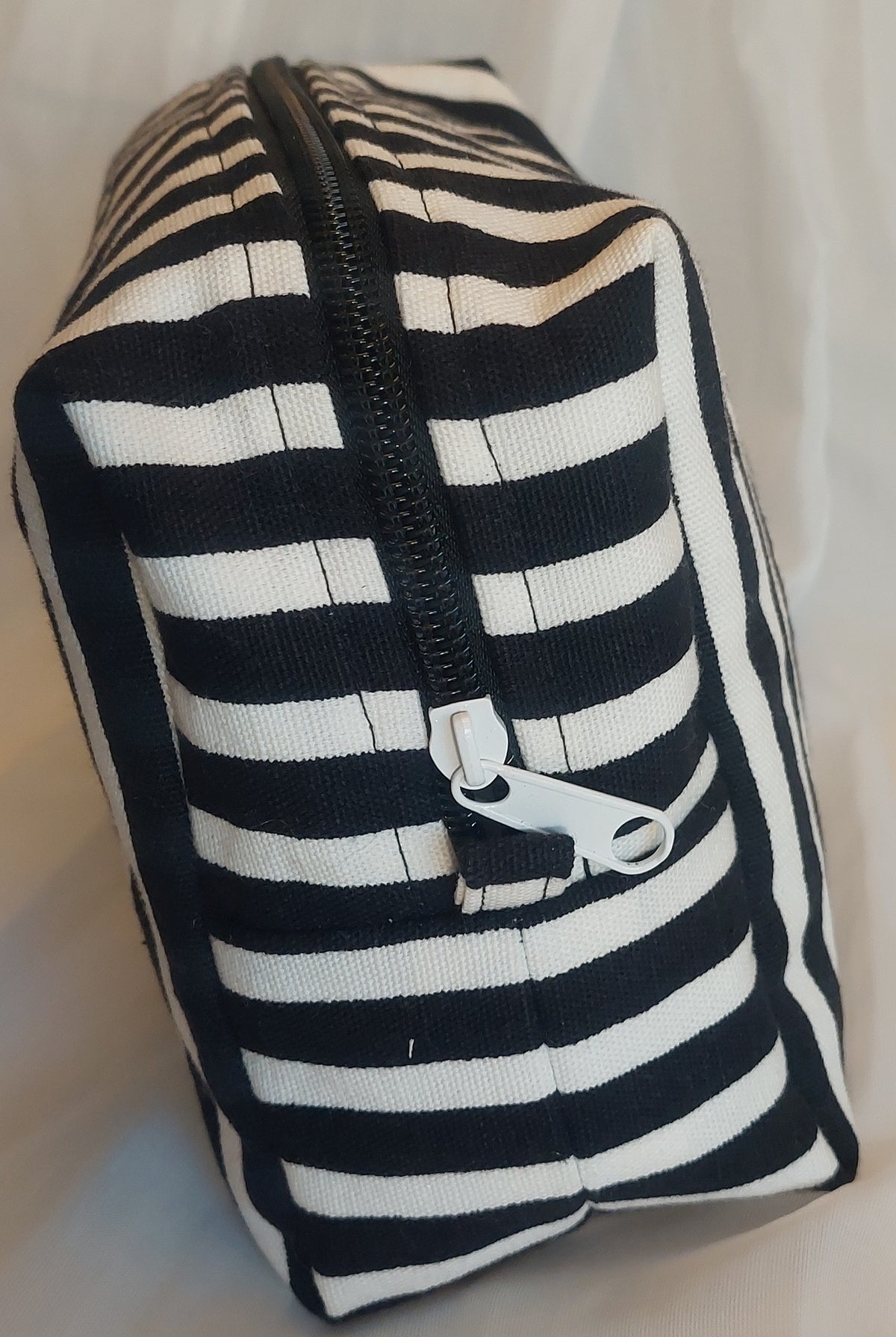 Makeup bag