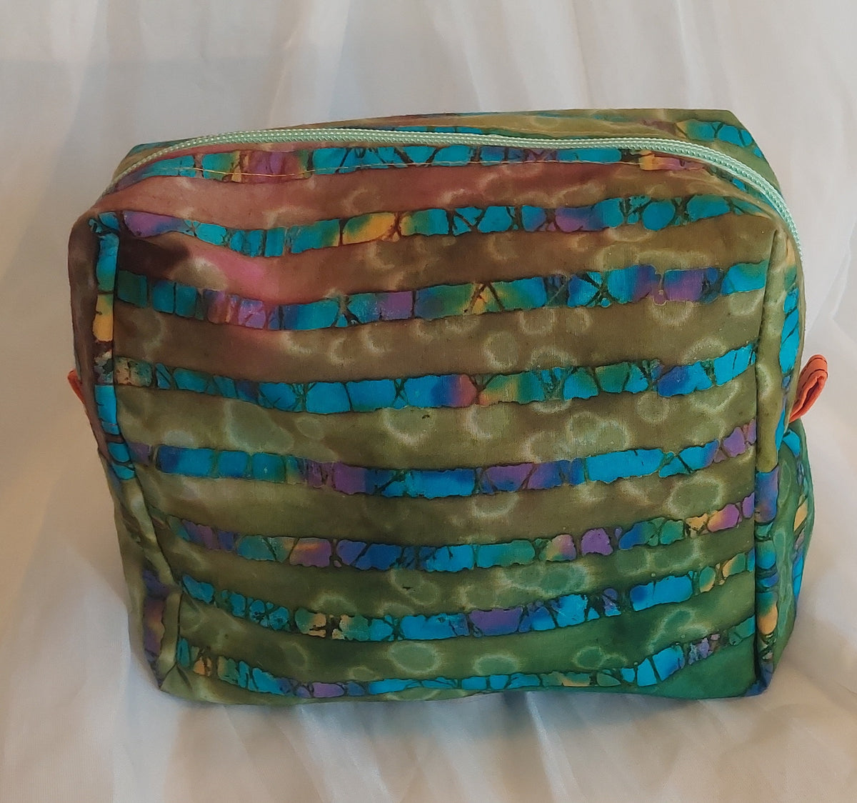 Makeup bag