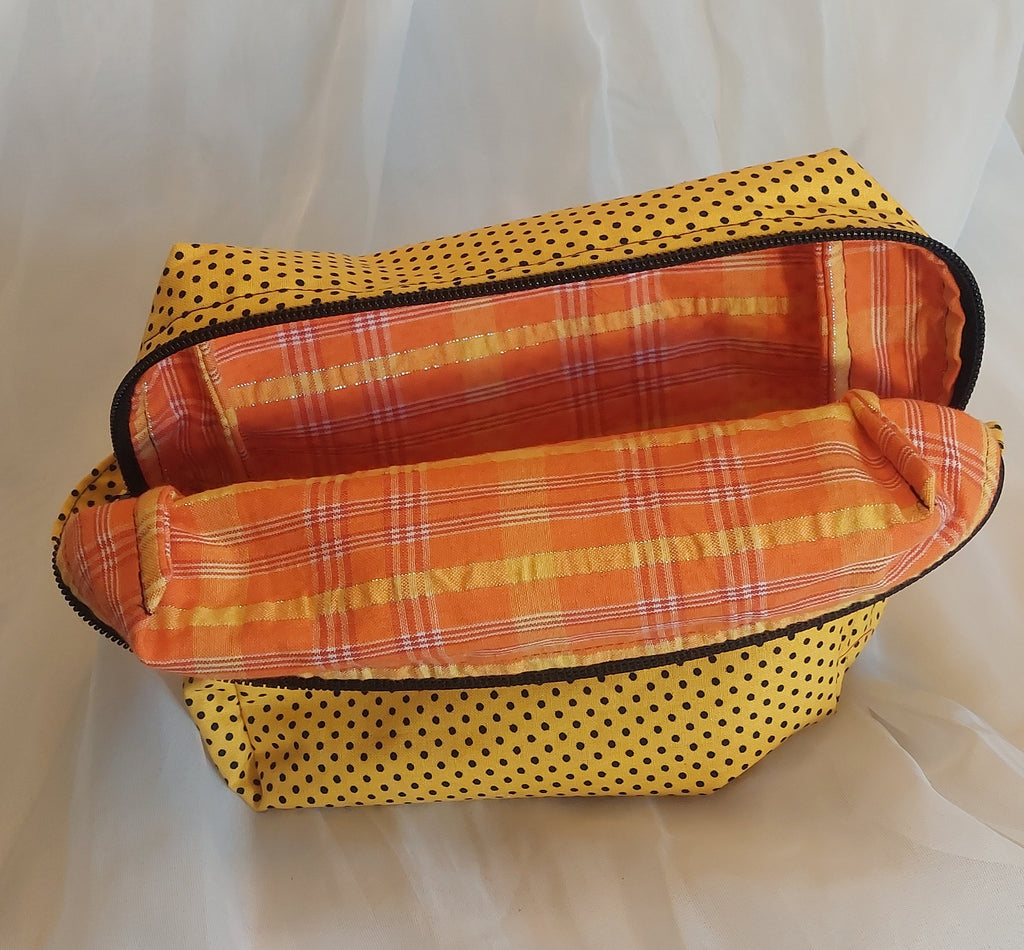 Makeup bag